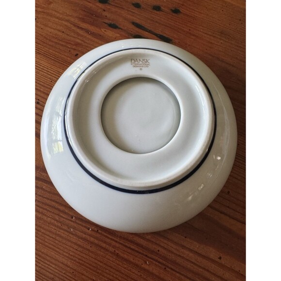 Dansk International Designs Blue & White Porcelain Votive Pillar Candle Holder - Picture 5 of 7